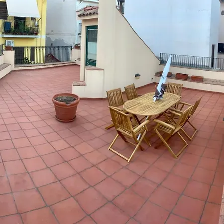 Casa Urbano Villa